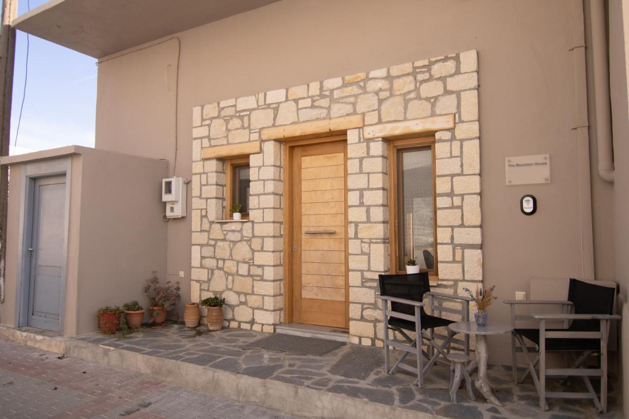 The Mountain House - Authentic Cretan Hideaway - Breathtaking And Nature Views Tourlotí Esterno foto