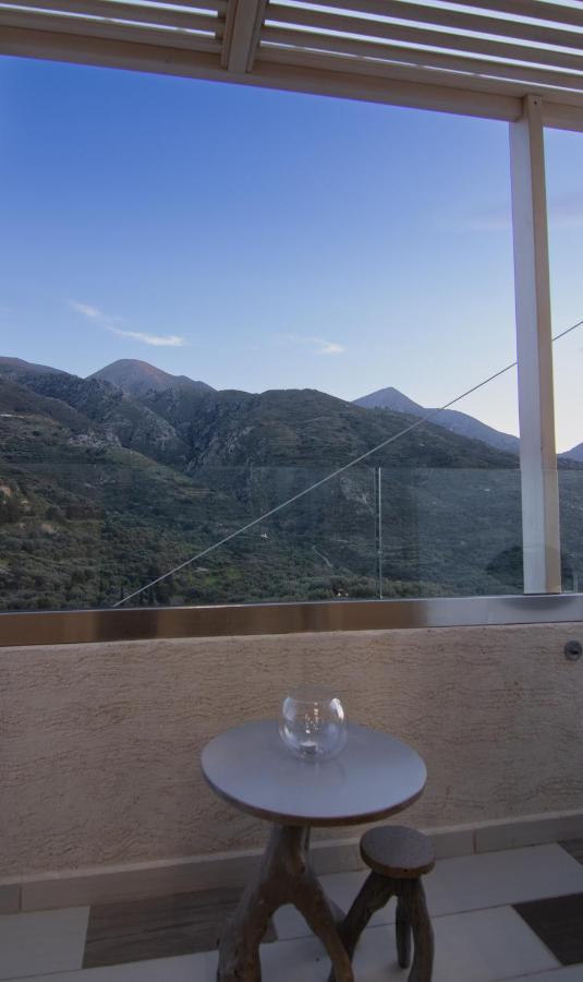 The Mountain House - Authentic Cretan Hideaway - Breathtaking And Nature Views Tourlotí Esterno foto